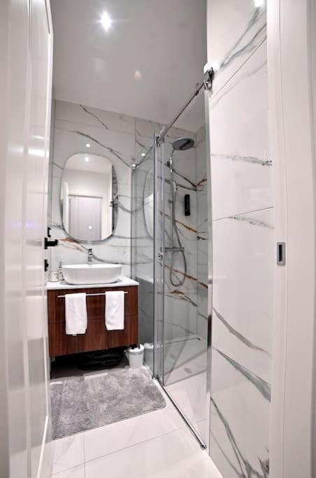 Nino Luxury Apartment Загреб Екстериор снимка