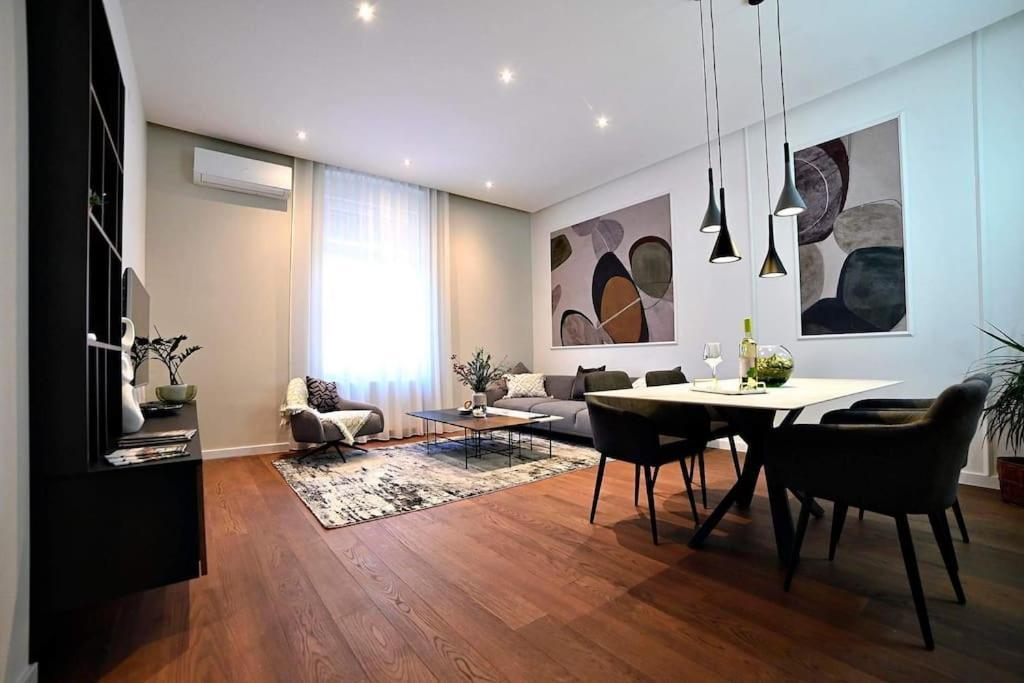 Nino Luxury Apartment Загреб Екстериор снимка